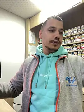 Snapshot of baramadalin chatting on October 14, 2025, 5:14 pm baramadalin online show from October 14, 2025, 5:14 pm