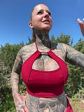 Inked lorena online show from March 26, 2026, 9:37 am