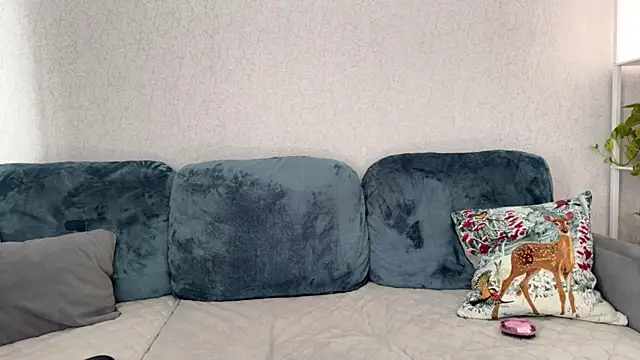 Victoria1Love online show from March 12, 2025, 7:57 am