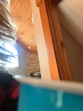 Snapshot of Blondebeauty6996 chatting on November 10, 2025, 6:29 pm Blondebeauty6996 online show from November 10, 2025, 6:29 pm