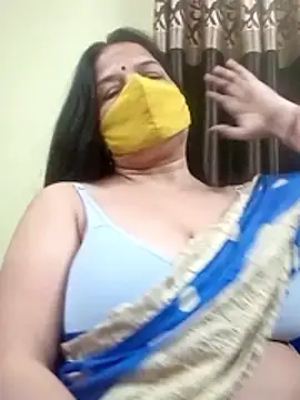 Snapshot of IndianAngle chatting on November 7, 2025, 7:36 pm IndianAngle online show from November 7, 2025, 7:36 pm