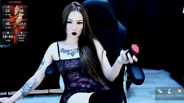 nasty katty  online show from November 19, 2025, 8:42 pm