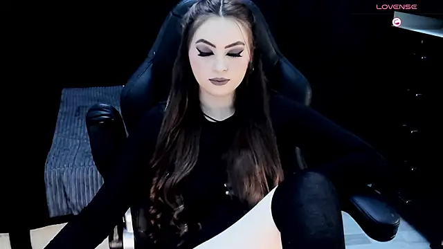 nasty katty  online show from July 18, 2026, 10:24 pm