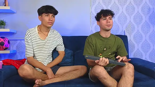 Theskinnyboys online show from December 14, 2024, 10:28 pm