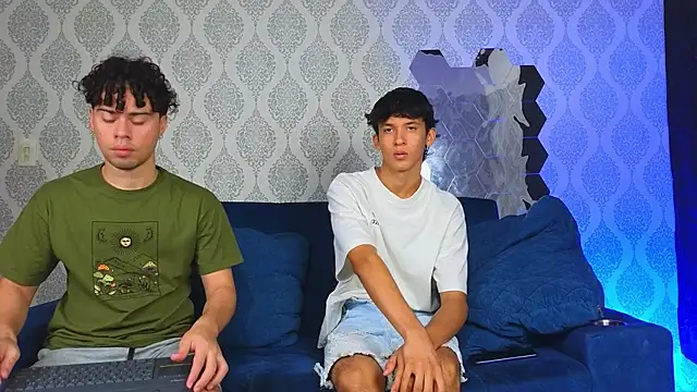 Theskinnyboys online show from March 5, 2025, 1:17 pm