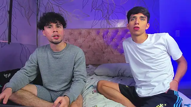 Theskinnyboys online show from March 12, 2025, 10:17 pm