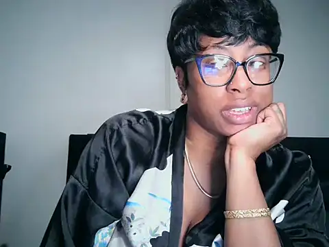 Nyxie Chaos online show from April 15, 2026, 3:08 pm