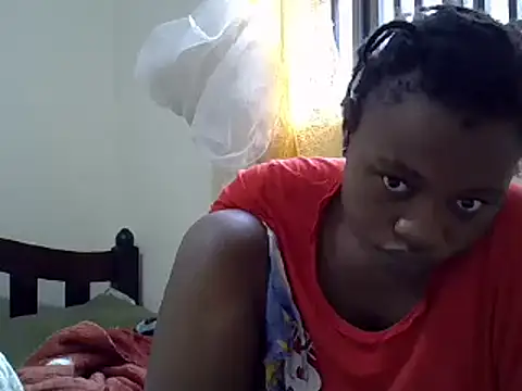 Snapshot of Amanda255 chatting on December 20, 2024, 5:36 am Amanda255 online show from December 20, 2024, 5:36 am