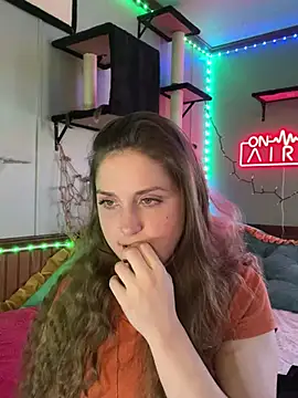 mirannacult online show from December 9, 2024, 7:18 pm