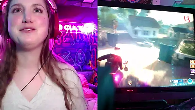 mirannacult online show from December 31, 2024, 11:49 pm