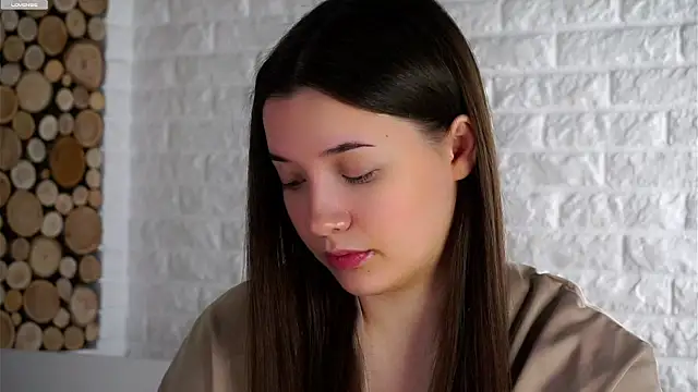 LowOncoming online show from October 17, 2025, 1:31 am