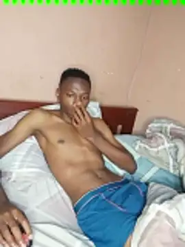 Snapshot of fireboyafrica chatting on December 13, 2024, 4:43 am fireboyafrica online show from December 13, 2024, 4:43 am