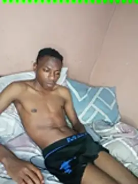 Snapshot of fireboyafrica chatting on December 19, 2024, 6:34 pm fireboyafrica online show from December 19, 2024, 6:34 pm