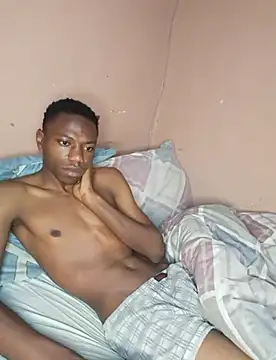 Snapshot of fireboyafrica chatting on January 29, 2025, 12:33 am fireboyafrica online show from January 29, 2025, 12:33 am