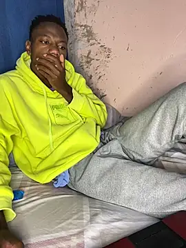 Snapshot of fireboyafrica chatting on November 9, 2025, 11:47 pm fireboyafrica online show from November 9, 2025, 11:47 pm