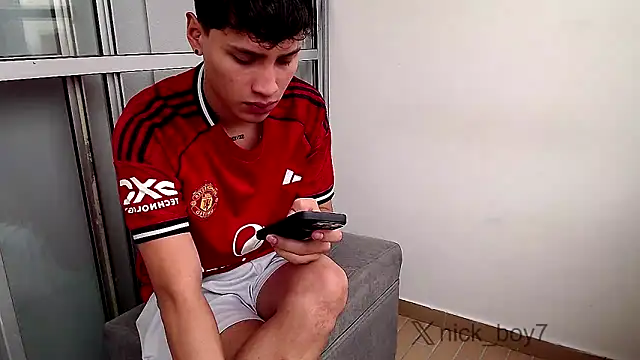 pipeynick online show from February 19, 2026, 12:23 pm