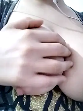 Snapshot of mohra30 chatting on February 1, 2025, 6:43 am mohra30 online show from February 1, 2025, 6:43 am