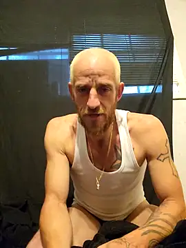 Snapshot of 5g4ever chatting on February 11, 2025, 9:14 pm 5g4ever online show from February 11, 2025, 9:14 pm