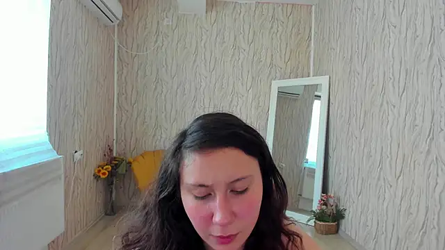 AishaRouhi online show from January 8, 2025, 11:43 am