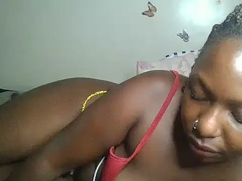 Snapshot of IAm_Katie chatting on February 25, 2025, 9:46 pm IAm Katie online show from February 25, 2025, 9:46 pm