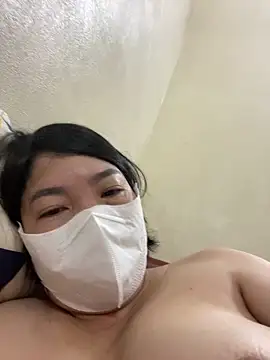 Hachi Sweetbabie  online show from February 23, 2026, 8:44 am