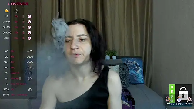 Muse kitty jenia online show from October 2, 2025, 5:25 am