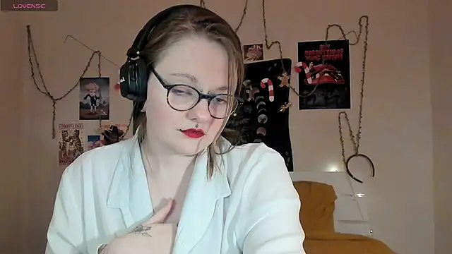 Snapshot of BebKonie chatting on December 19, 2024, 3:52 pm BebKonie online show from December 19, 2024, 3:52 pm