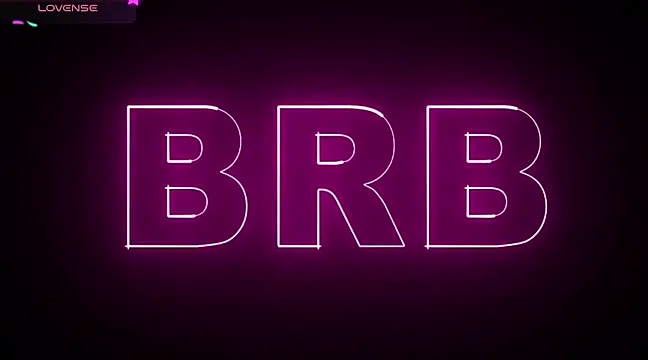 Snapshot of helenacyruss chatting on December 11, 2024, 9:45 pm helenacyruss online show from December 11, 2024, 9:45 pm