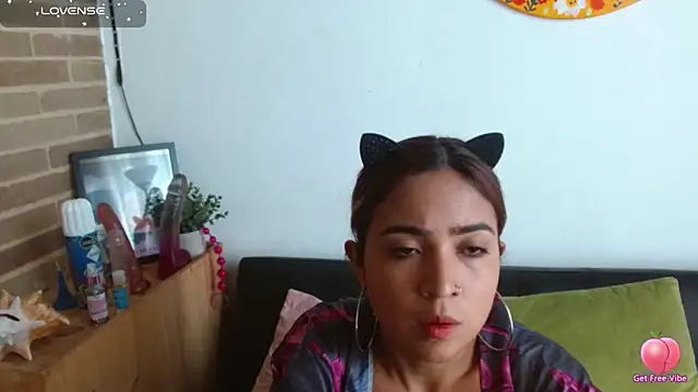 Snapshot of helenacyruss chatting on March 20, 2025, 3:04 pm helenacyruss online show from March 20, 2025, 3:04 pm