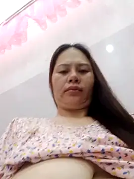 Baby-ladyass20 online show from June 7, 2026, 2:21 pm
