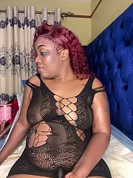 Queenshaz01 online show from June 13, 2026, 8:51 pm