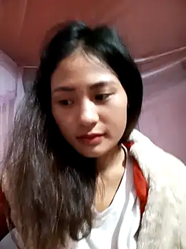 trieungoclnt online show from October 27, 2025, 4:27 am