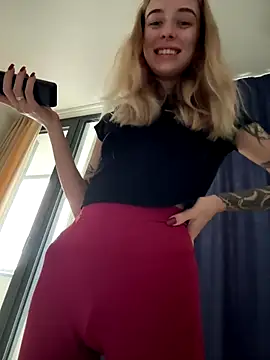 enjoy my beauty online show from December 16, 2025, 6:29 am