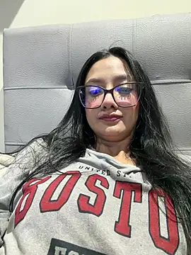 mariiana-diaz online show from July 20, 2026, 3:54 am