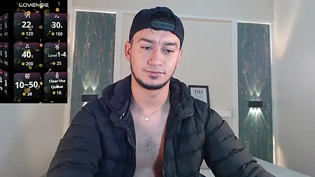 Kevin Torres online show from October 12, 2025, 2:05 pm