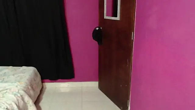 Snapshot of Lexsteel_fatcock1887 chatting on January 26, 2025, 12:37 am Lexsteel fatcock1887 online show from January 26, 2025, 12:37 am