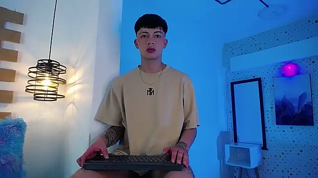 Steev Novoa online show from February 22, 2025, 4:40 am