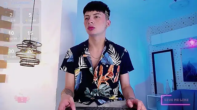 Steev Novoa online show from February 26, 2025, 6:58 am