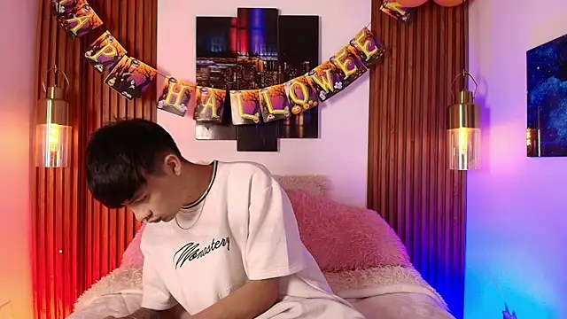 Steev Novoa online show from October 24, 2025, 7:10 pm