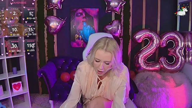 Snapshot of Selenatrend chatting on March 1, 2026, 6:26 am Selenatrend online show from March 1, 2026, 6:26 am