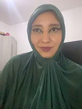 hannahayat online show from November 13, 2025, 12:53 am