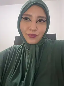 hannahayat online show from November 23, 2025, 2:33 am