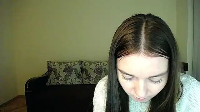Pretty shy online show from December 13, 2024, 3:11 pm