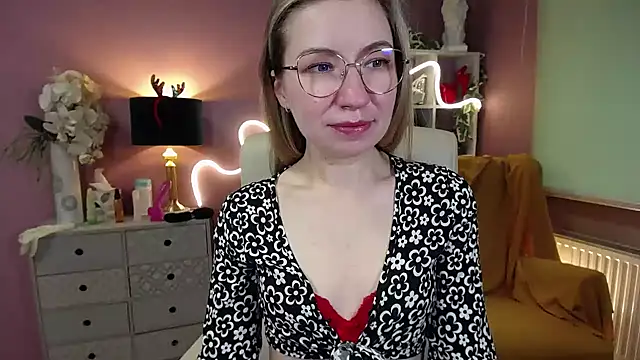 Mia Tasty online show from December 21, 2024, 11:44 am