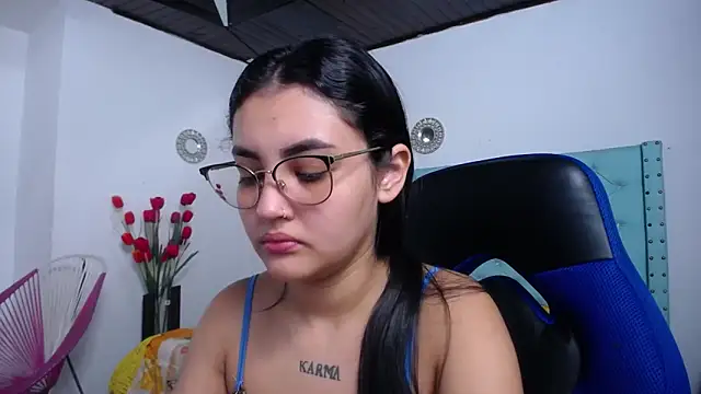 Snapshot of antonella_sweetlittle chatting on March 7, 2026, 11:29 am antonella sweetlittle online show from March 7, 2026, 11:29 am