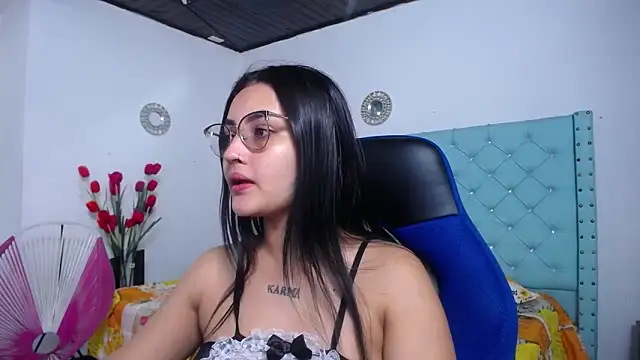 Snapshot of antonella_sweetlittle chatting on March 15, 2026, 10:54 am antonella sweetlittle online show from March 15, 2026, 10:54 am