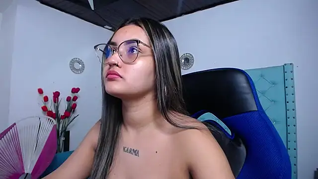 Snapshot of antonella_sweetlittle chatting on March 22, 2026, 11:02 am antonella sweetlittle online show from March 22, 2026, 11:02 am