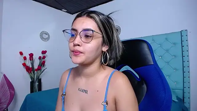 Snapshot of antonella_sweetlittle chatting on March 26, 2026, 12:22 pm antonella sweetlittle online show from March 26, 2026, 12:22 pm