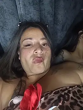 Snapshot of Alona_Evans chatting on February 11, 2026, 11:21 pm Alona Evans online show from February 11, 2026, 11:21 pm