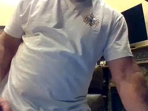 Snapshot of sluttydylan chatting on February 8, 2025, 5:50 pm sluttydylan online show from February 8, 2025, 5:50 pm